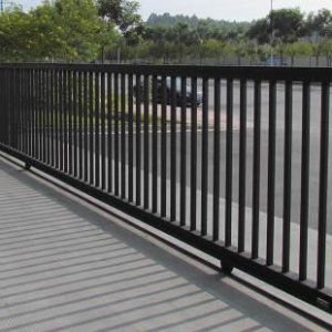 bahçe raylı kapı